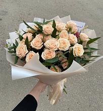 Букет Кремовые розы Латте в Иргаклам