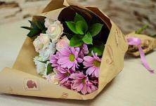 Букет цветов из:  Розы и Хризантемы #REPLACE_PRED# Иргаклам